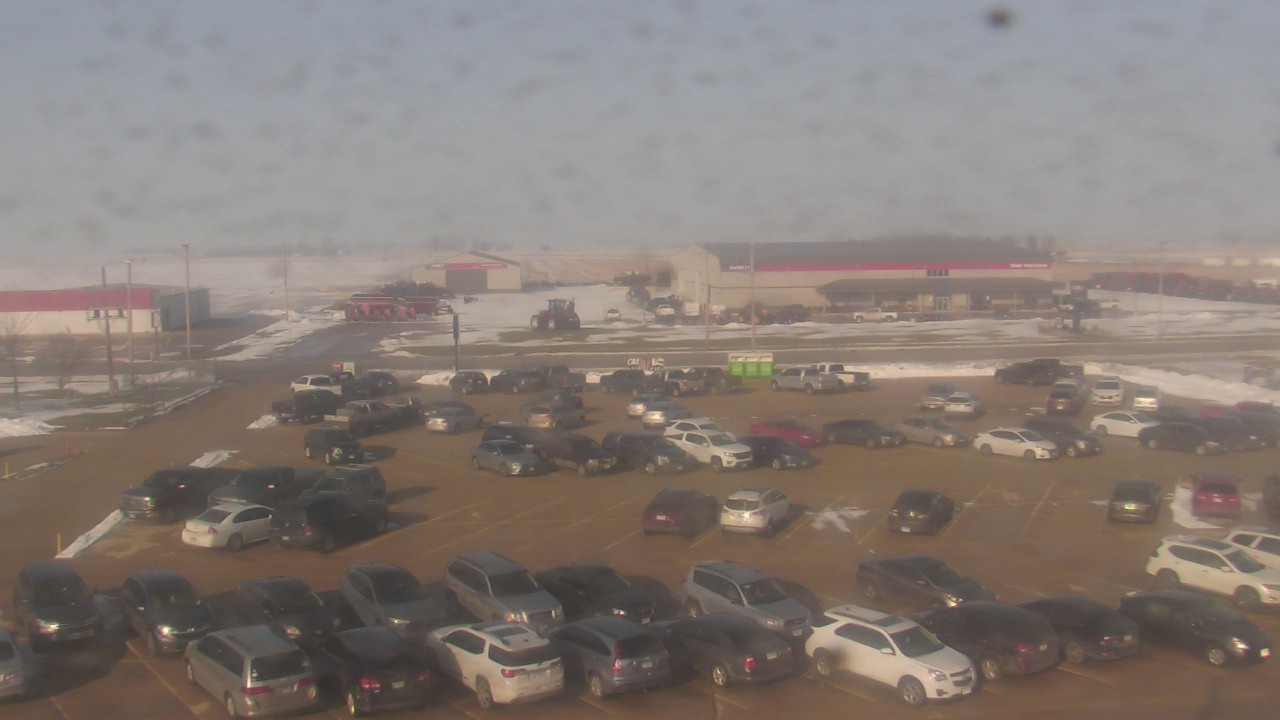 Thumbnail for current weather camera view from Herscher Intermediate School in Herscher, Illinois