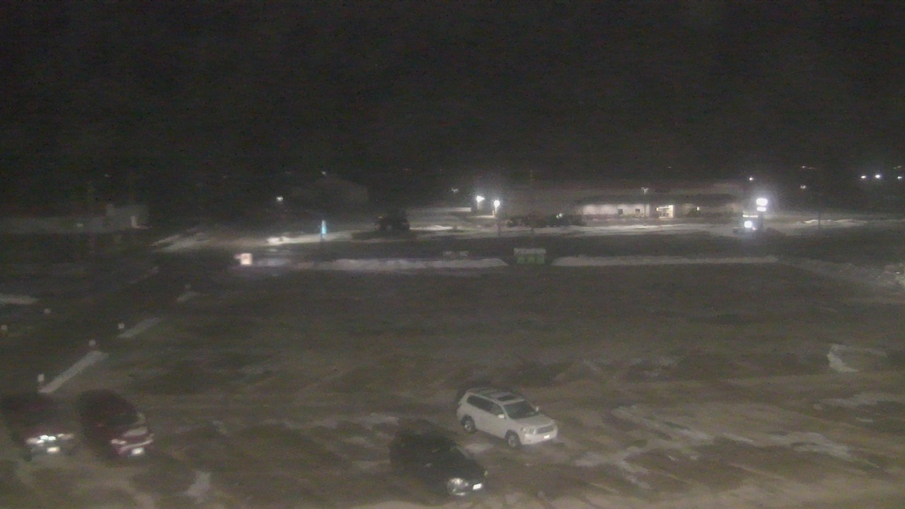 Thumbnail for current weather camera view from Herscher Intermediate School in Herscher, Illinois