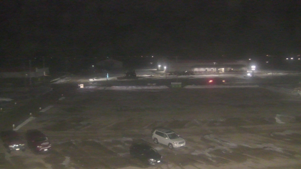 Thumbnail for current weather camera view from Herscher Intermediate School in Herscher, Illinois