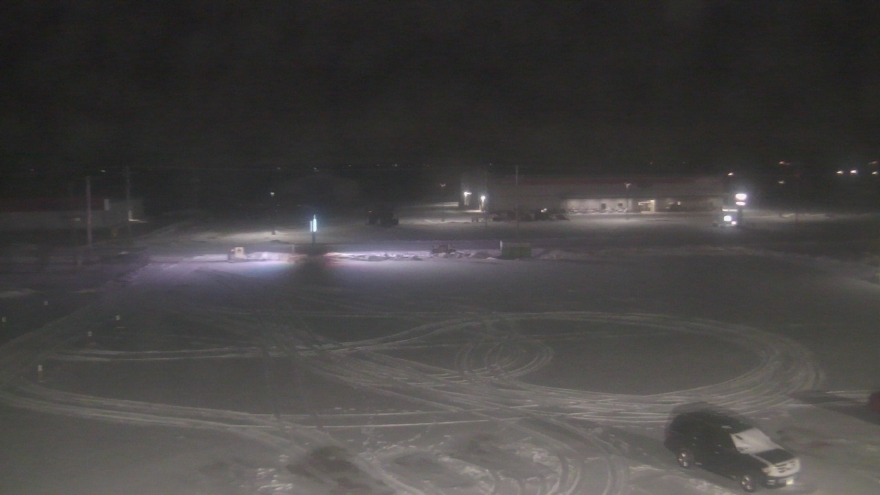 Thumbnail for current weather camera view from Herscher Intermediate School in Herscher, Illinois