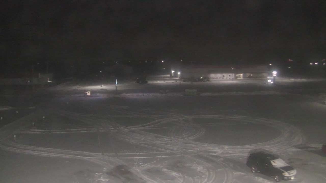 Thumbnail for current weather camera view from Herscher Intermediate School in Herscher, Illinois