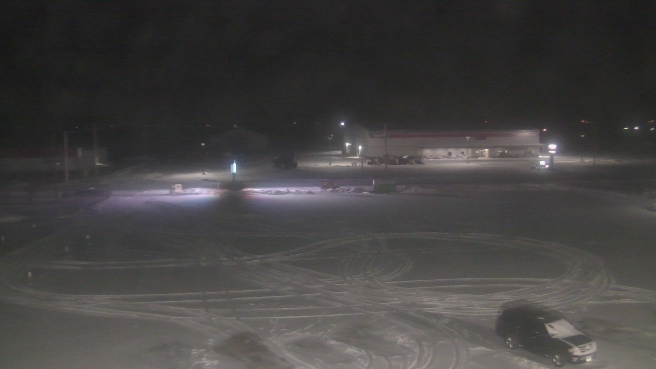 Thumbnail for current weather camera view from Herscher Intermediate School in Herscher, Illinois