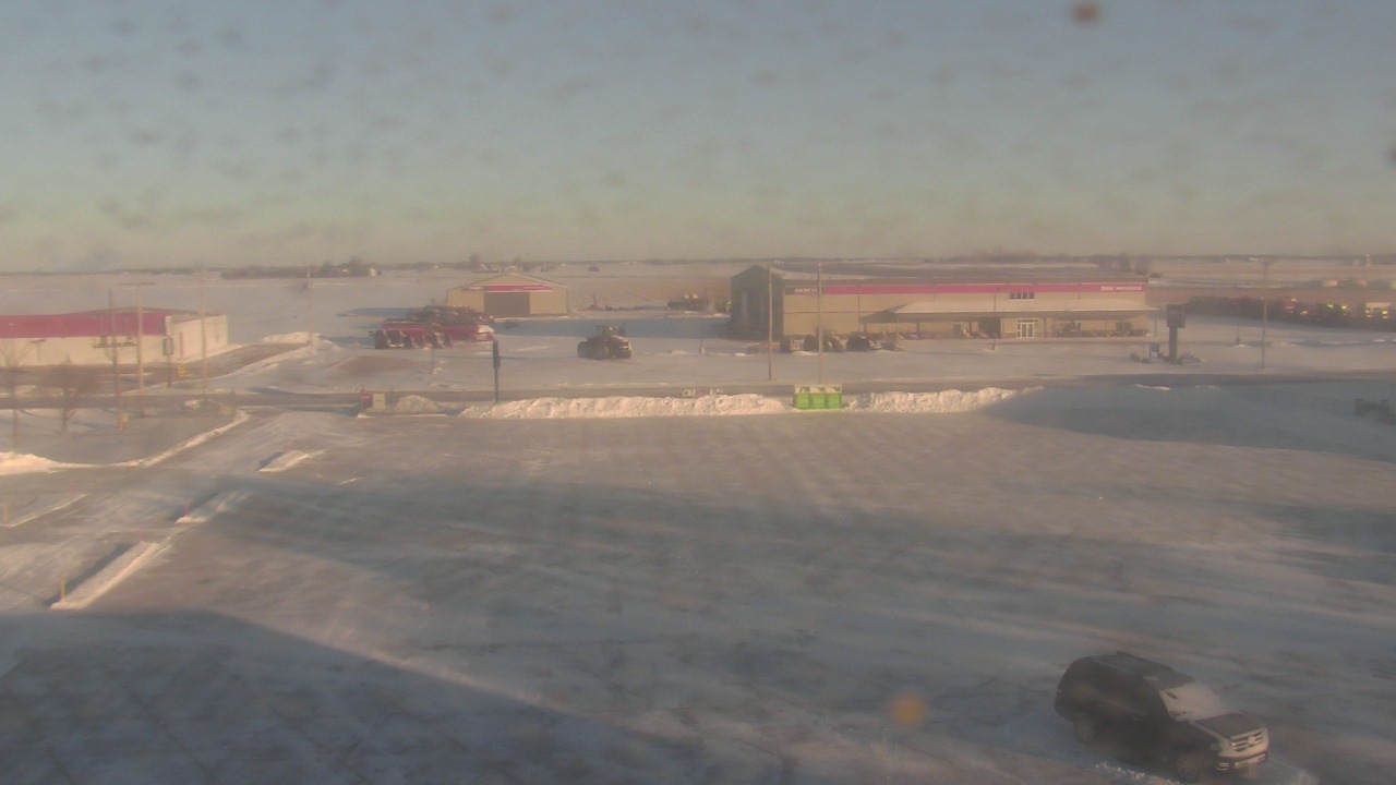 Thumbnail for current weather camera view from Herscher Intermediate School in Herscher, Illinois