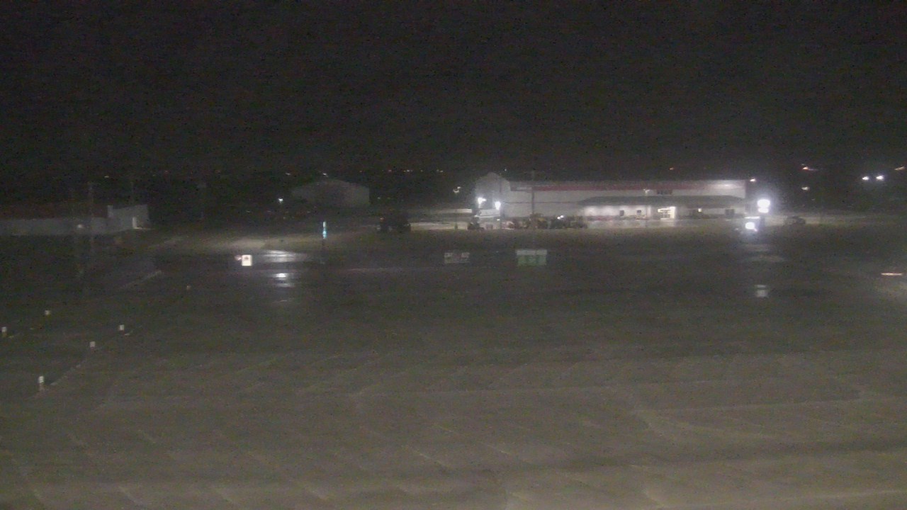 Thumbnail for current weather camera view from Herscher Intermediate School in Herscher, Illinois