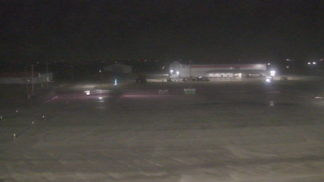 Thumbnail for current weather camera view from Herscher Intermediate School in Herscher, Illinois