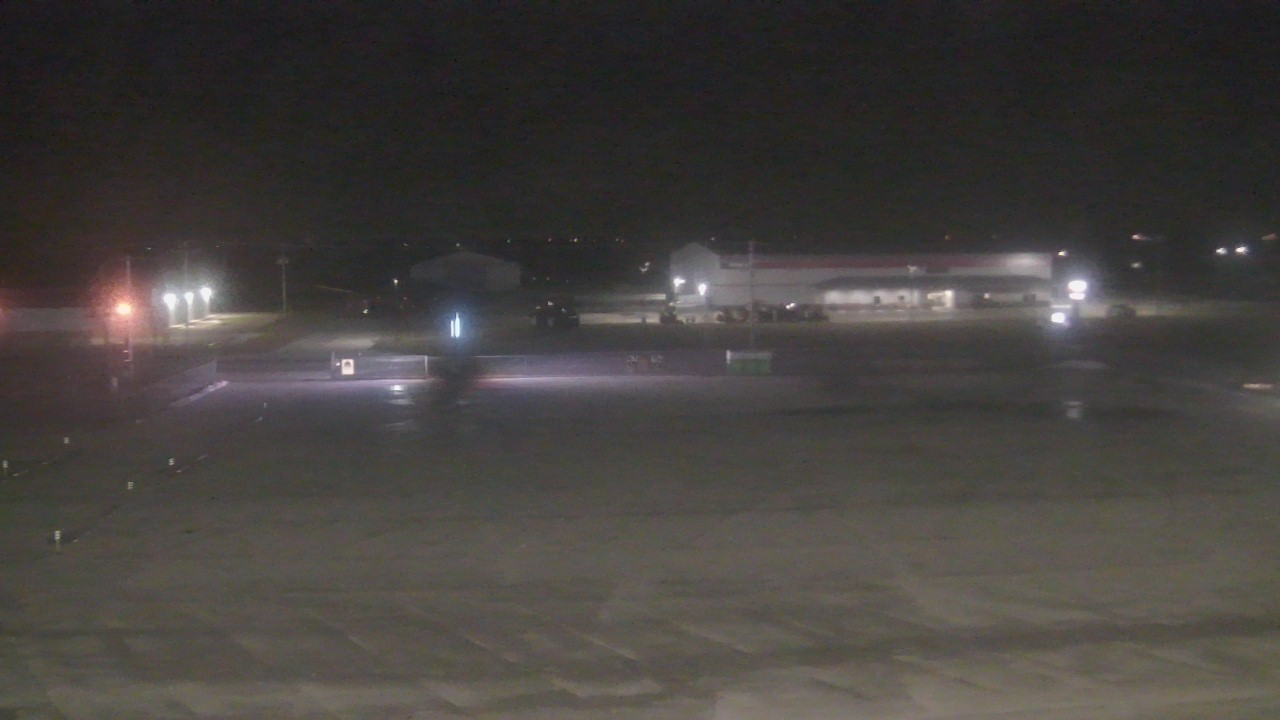 Thumbnail for current weather camera view from Herscher Intermediate School in Herscher, Illinois