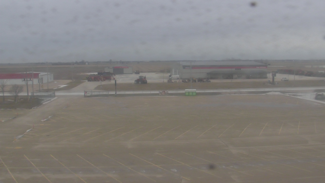 Thumbnail for current weather camera view from Herscher Intermediate School in Herscher, Illinois