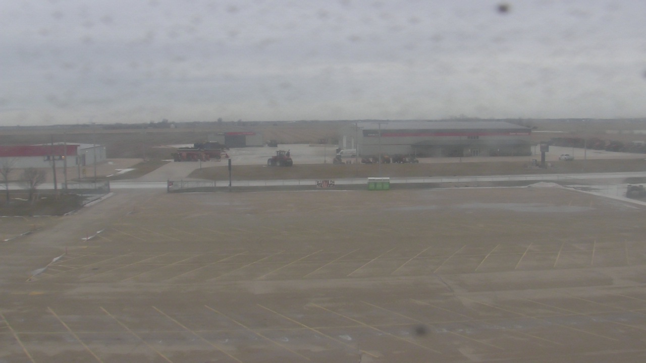 Thumbnail for current weather camera view from Herscher Intermediate School in Herscher, Illinois