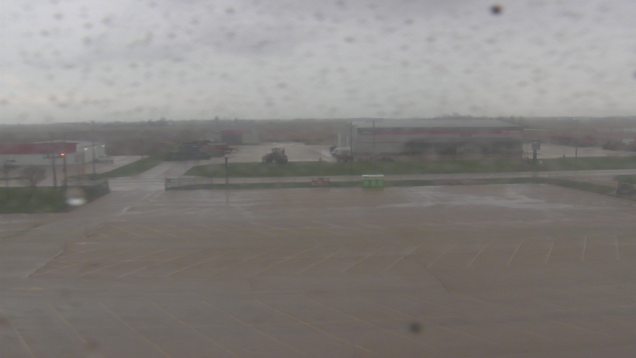 Thumbnail for current weather camera view from Herscher Intermediate School in Herscher, Illinois