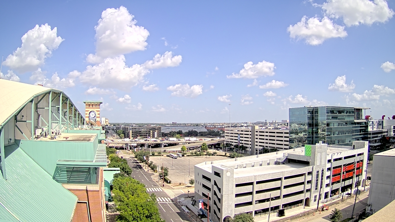 Thumbnail for current weather camera view from Minute Maid Park in Houston, Texas