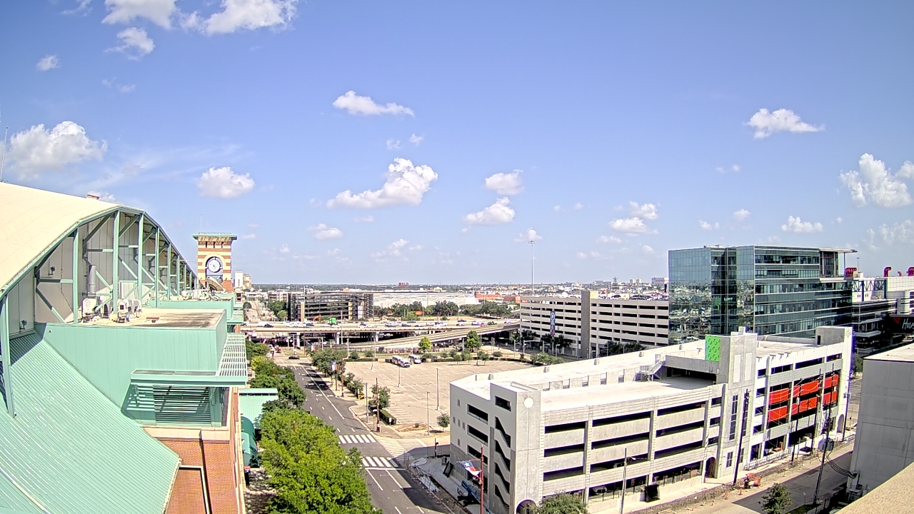 Thumbnail for current weather camera view from Minute Maid Park in Houston, Texas