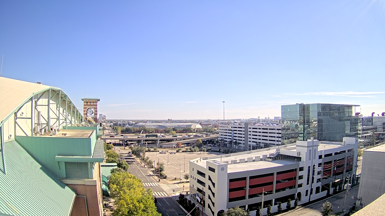 Thumbnail for current weather camera view from Minute Maid Park in Houston, Texas