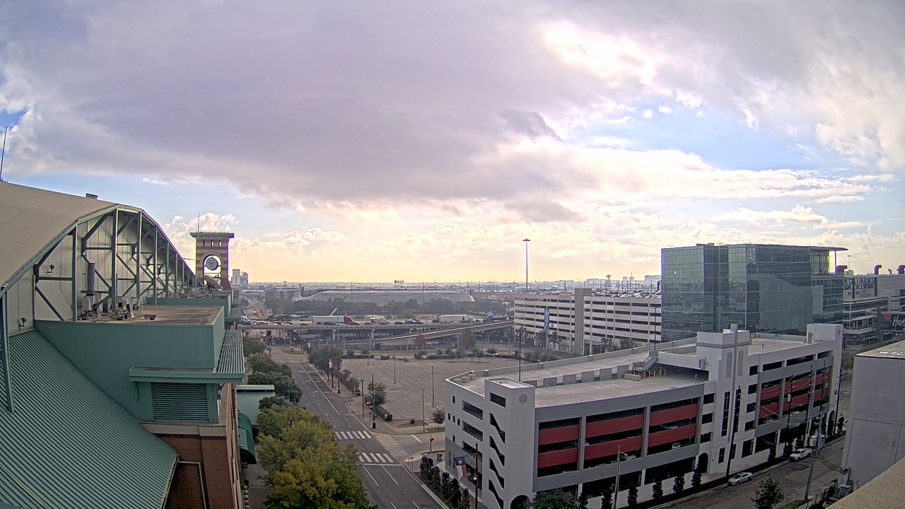 Thumbnail for current weather camera view from Minute Maid Park in Houston, Texas