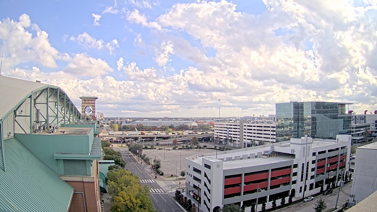 Thumbnail for current weather camera view from Minute Maid Park in Houston, Texas