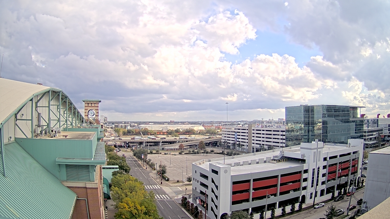 Thumbnail for current weather camera view from Minute Maid Park in Houston, Texas