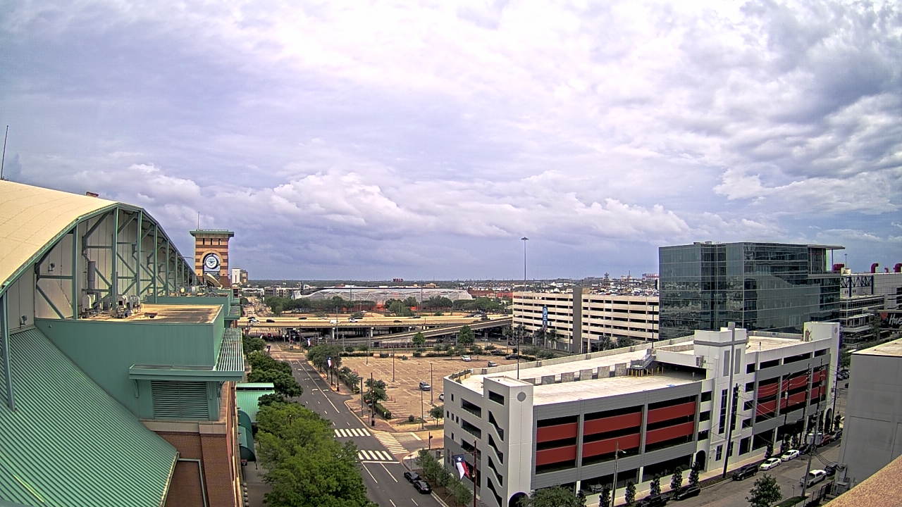 Thumbnail for current weather camera view from Minute Maid Park in Houston, Texas