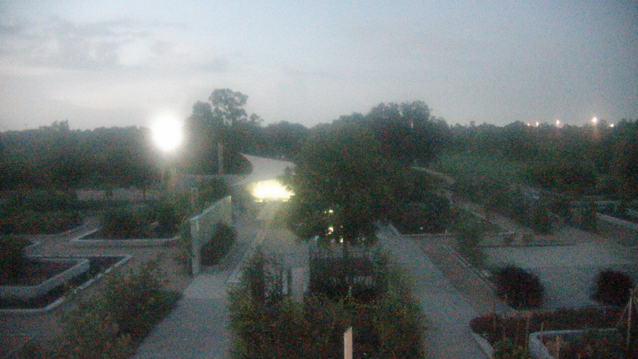 Thumbnail for current weather camera view from Houston Botanic Garden in Houston, Texas