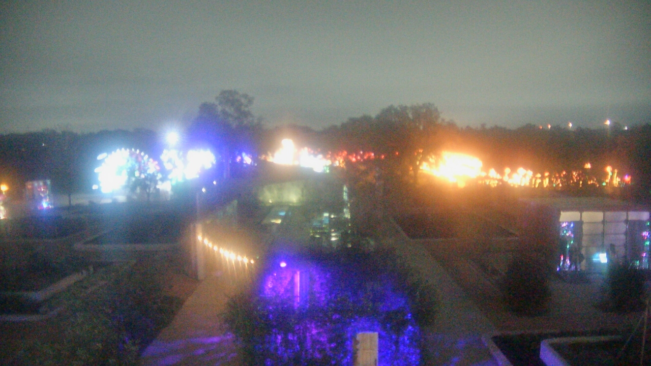 Thumbnail for current weather camera view from Houston Botanic Garden in Houston, Texas