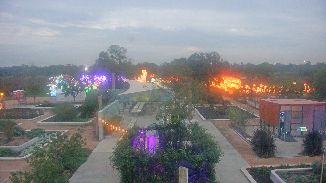 Thumbnail for current weather camera view from Houston Botanic Garden in Houston, Texas