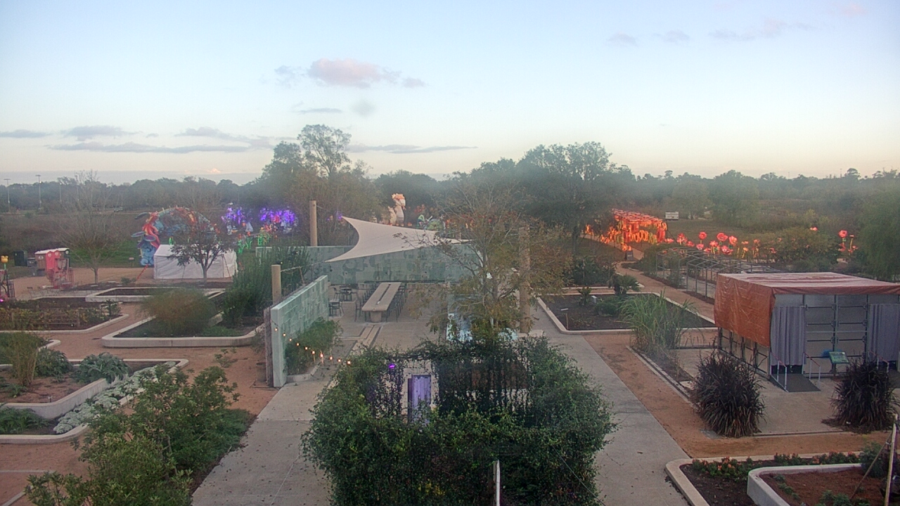 Thumbnail for current weather camera view from Houston Botanic Garden in Houston, Texas