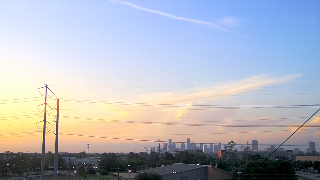 Thumbnail for current weather camera view from Harris County OHSEM in Houston, Texas