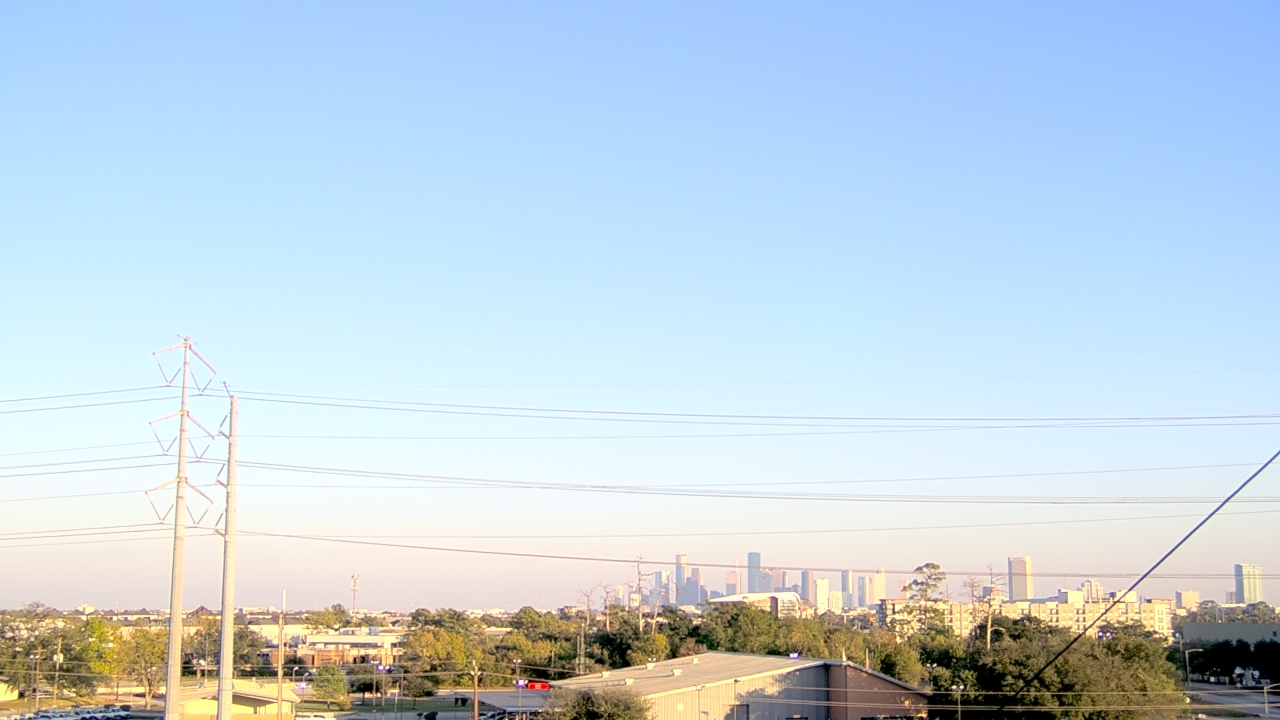 Thumbnail for current weather camera view from Harris County OHSEM in Houston, Texas