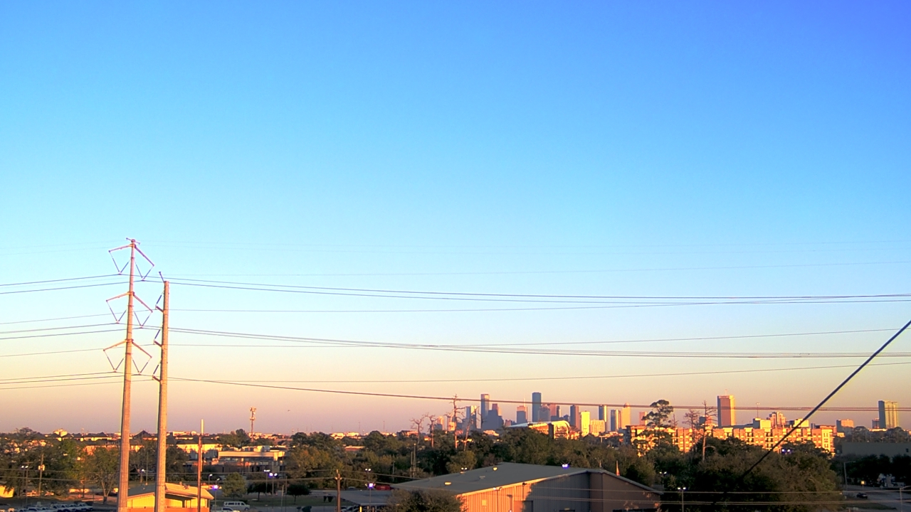 Thumbnail for current weather camera view from Harris County OHSEM in Houston, Texas