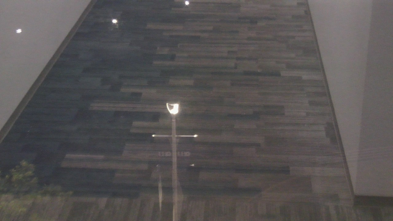 Thumbnail for current weather camera view from UH Downtown in Houston, Texas