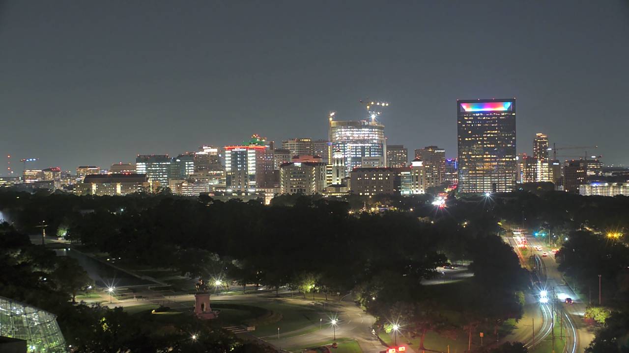 Thumbnail for current weather camera view from Hotel ZaZa in Houston, Texas