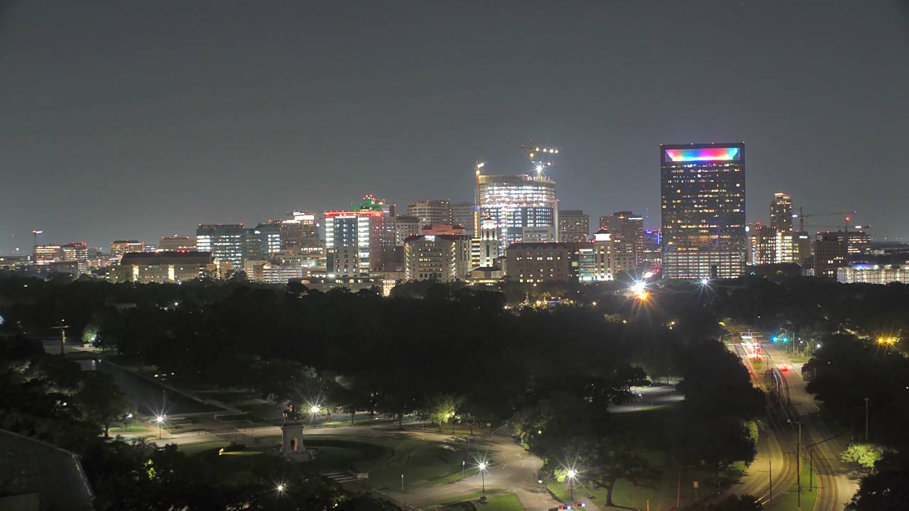 Thumbnail for current weather camera view from Hotel ZaZa in Houston, Texas