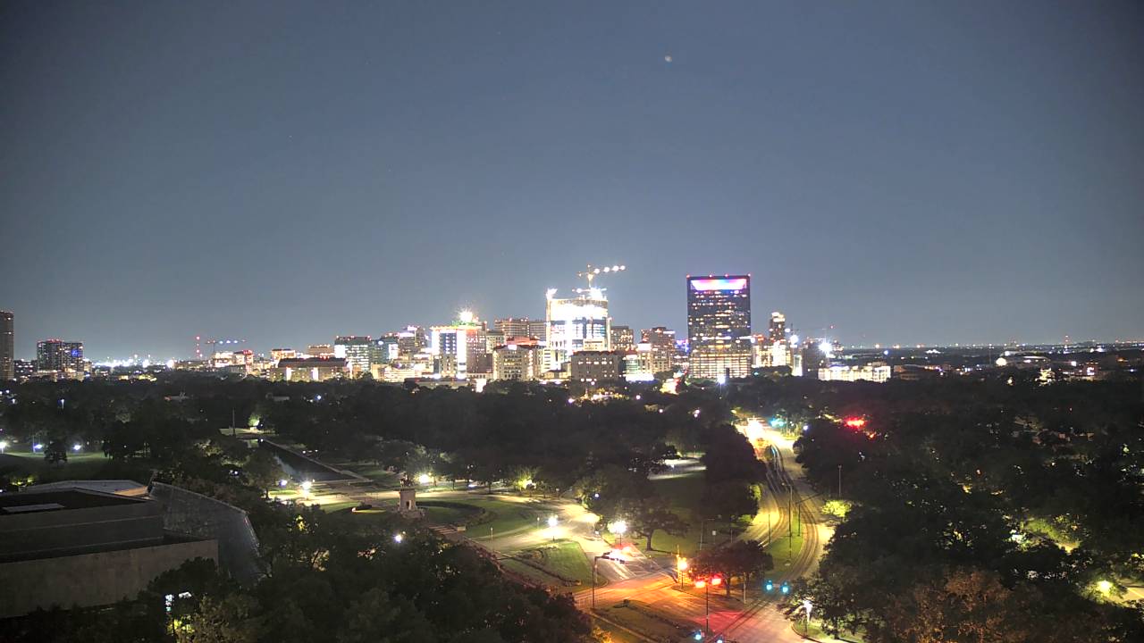 Thumbnail for current weather camera view from Hotel ZaZa in Houston, Texas