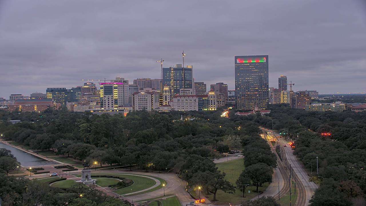 Thumbnail for current weather camera view from Hotel ZaZa in Houston, Texas