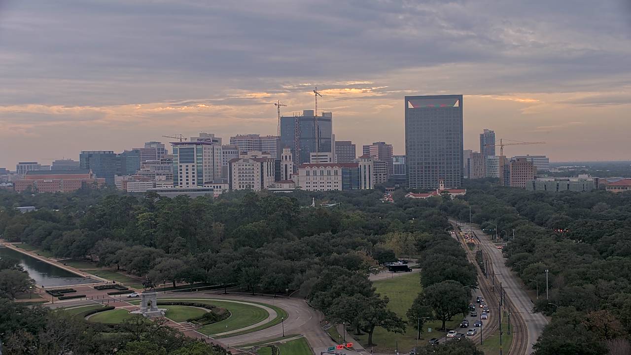 Thumbnail for current weather camera view from Hotel ZaZa in Houston, Texas