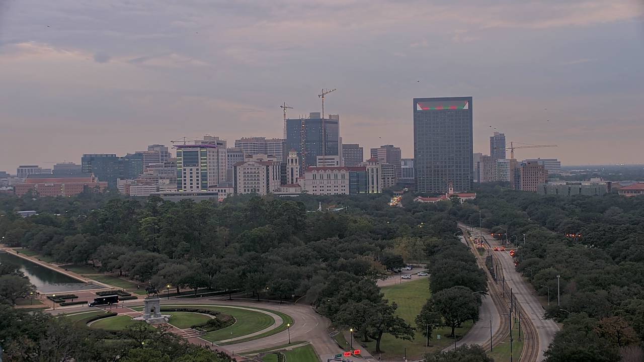 Thumbnail for current weather camera view from Hotel ZaZa in Houston, Texas