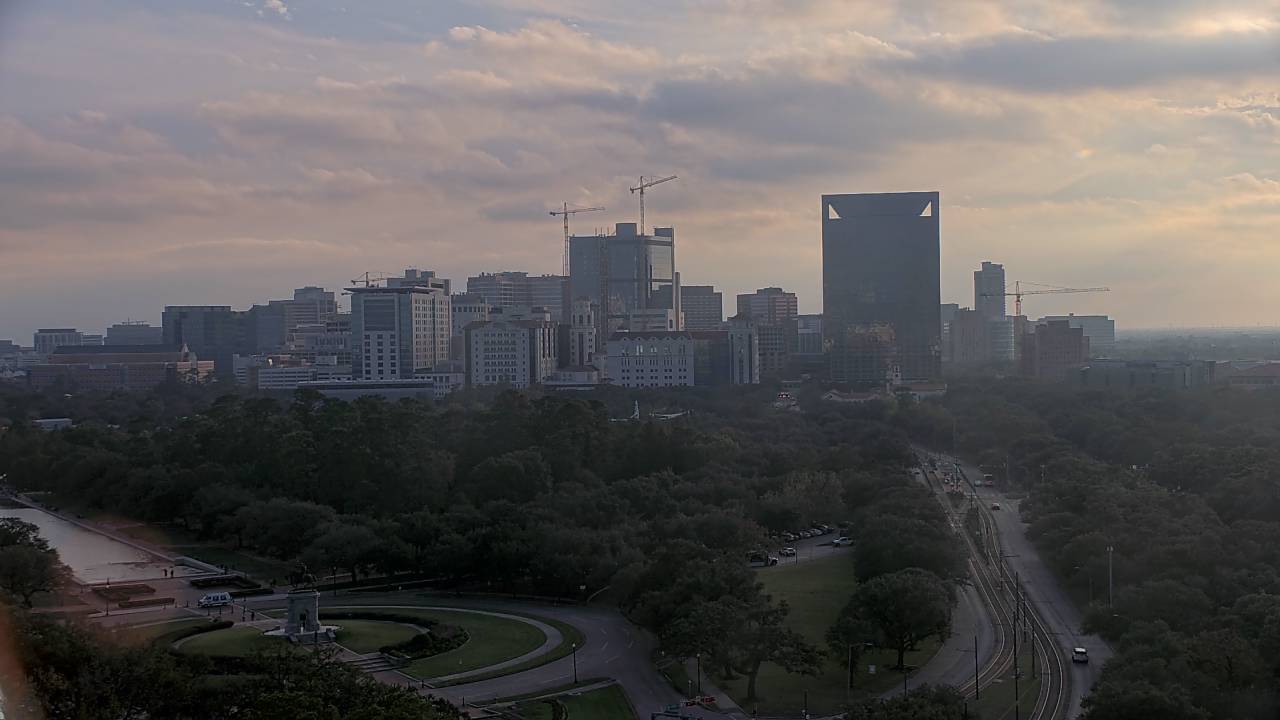 Thumbnail for current weather camera view from Hotel ZaZa in Houston, Texas