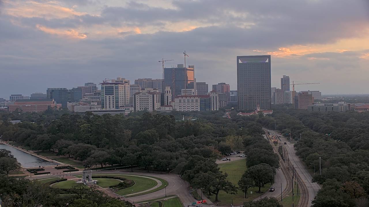 Thumbnail for current weather camera view from Hotel ZaZa in Houston, Texas