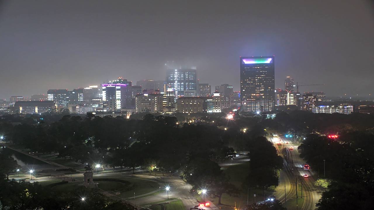 Thumbnail for current weather camera view from Hotel ZaZa in Houston, Texas