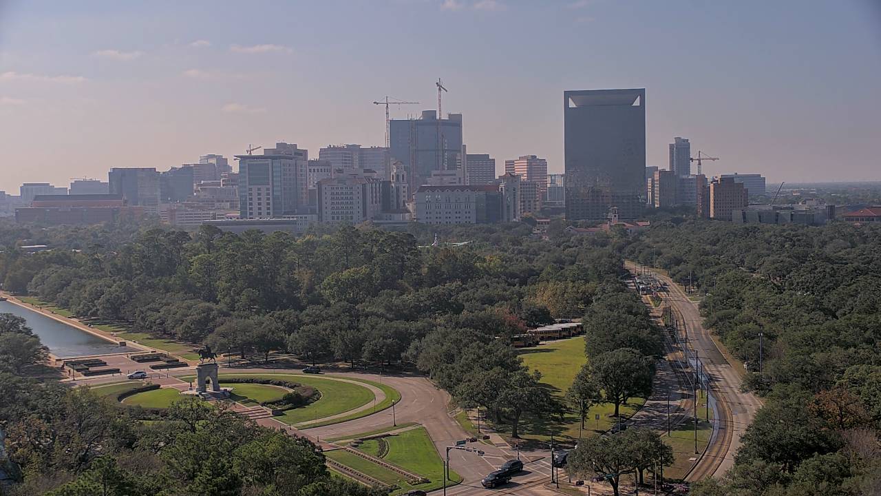 Thumbnail for current weather camera view from Hotel ZaZa in Houston, Texas