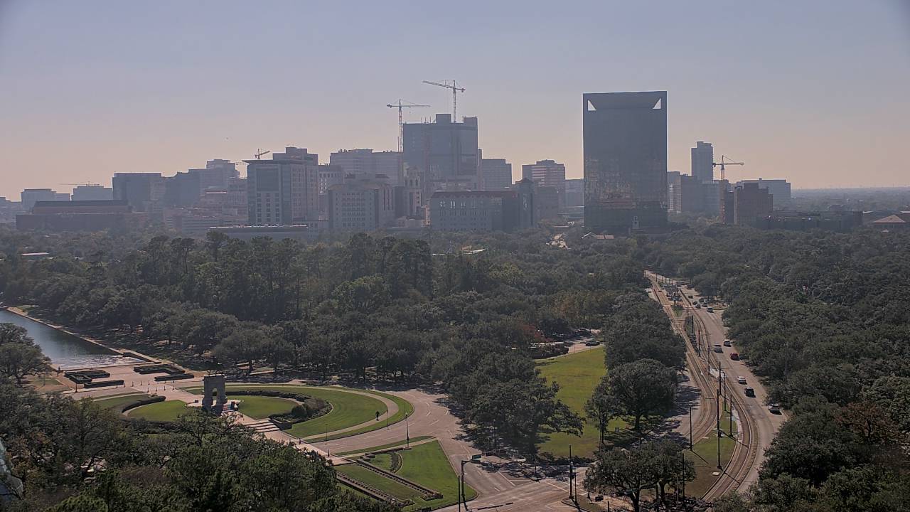 Thumbnail for current weather camera view from Hotel ZaZa in Houston, Texas