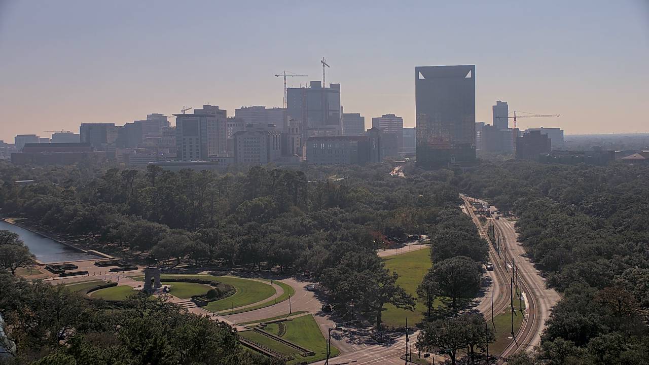 Thumbnail for current weather camera view from Hotel ZaZa in Houston, Texas