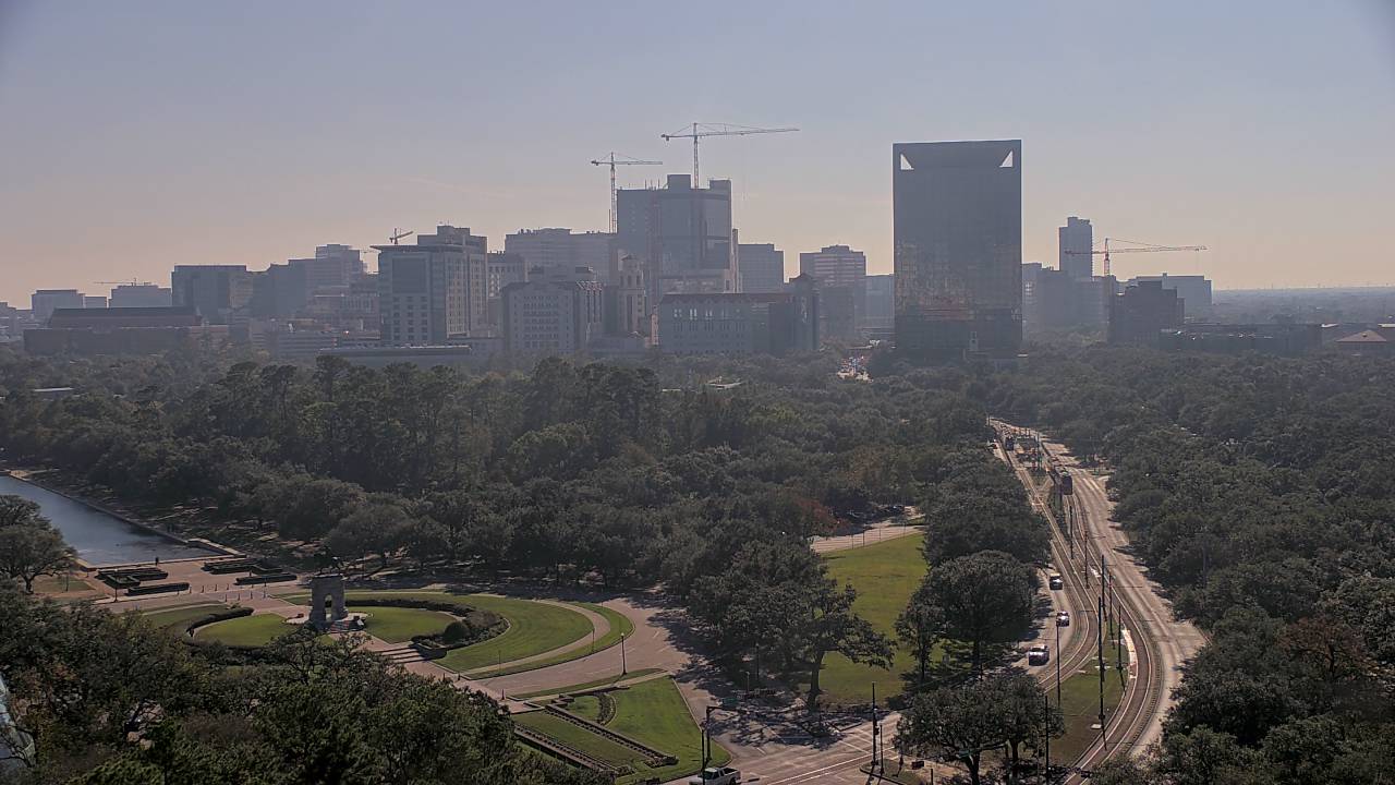 Thumbnail for current weather camera view from Hotel ZaZa in Houston, Texas