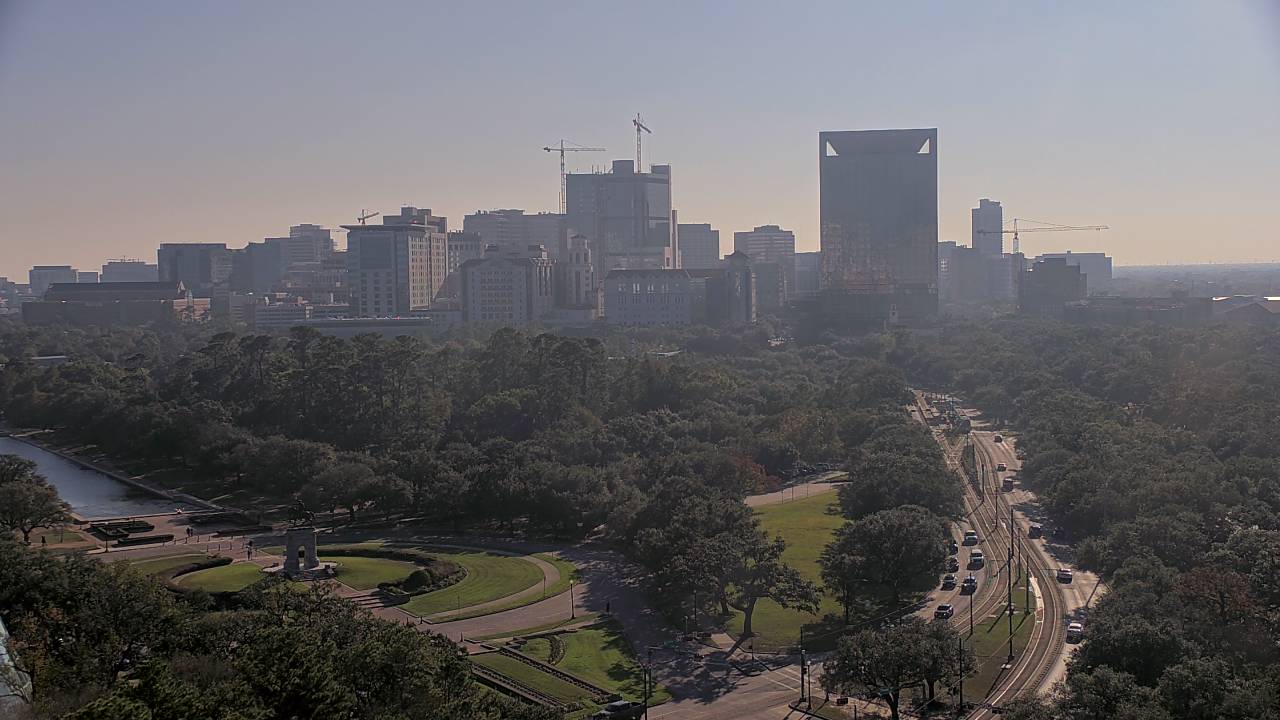 Thumbnail for current weather camera view from Hotel ZaZa in Houston, Texas