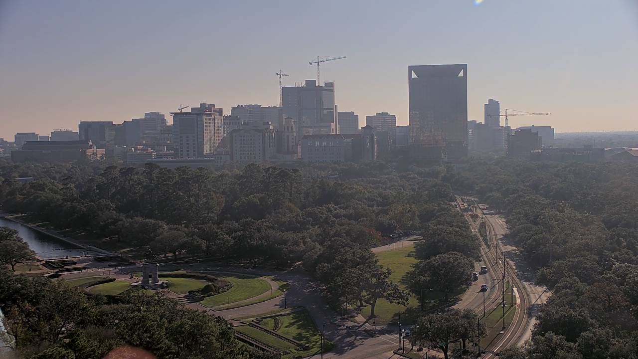 Thumbnail for current weather camera view from Hotel ZaZa in Houston, Texas
