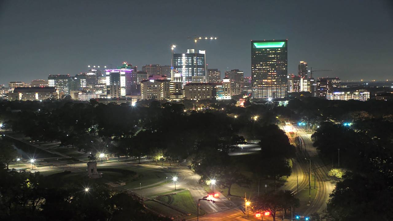 Thumbnail for current weather camera view from Hotel ZaZa in Houston, Texas