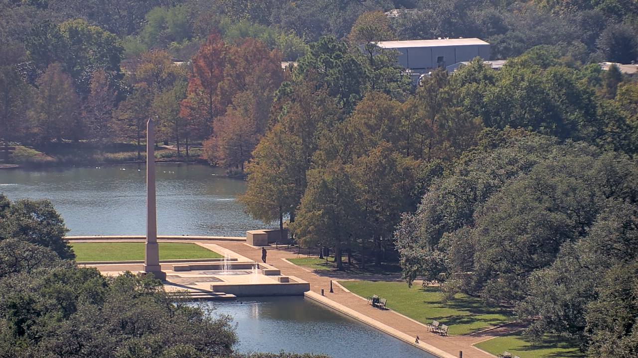 Thumbnail for current weather camera view from Hotel ZaZa in Houston, Texas
