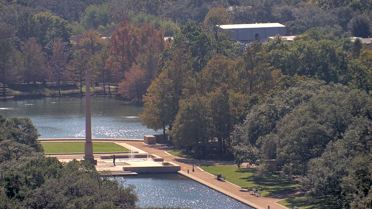 Thumbnail for current weather camera view from Hotel ZaZa in Houston, Texas