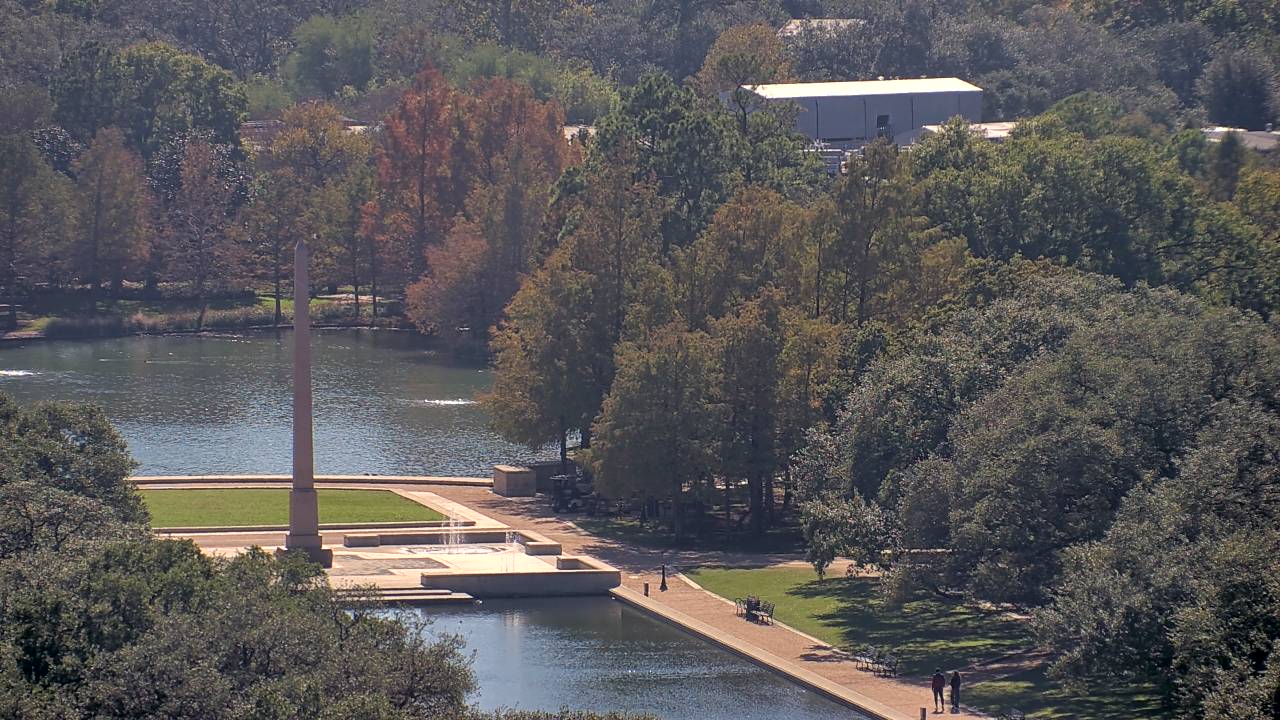 Thumbnail for current weather camera view from Hotel ZaZa in Houston, Texas