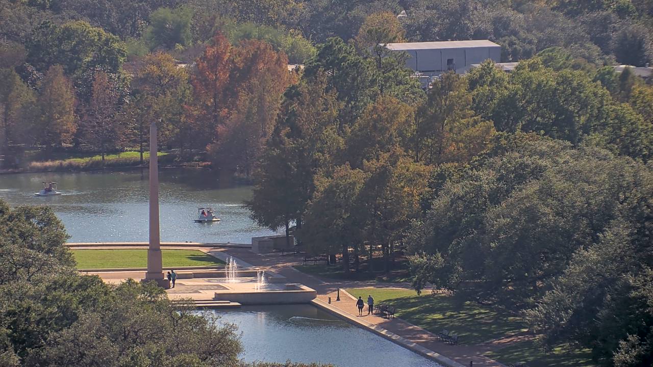 Thumbnail for current weather camera view from Hotel ZaZa in Houston, Texas