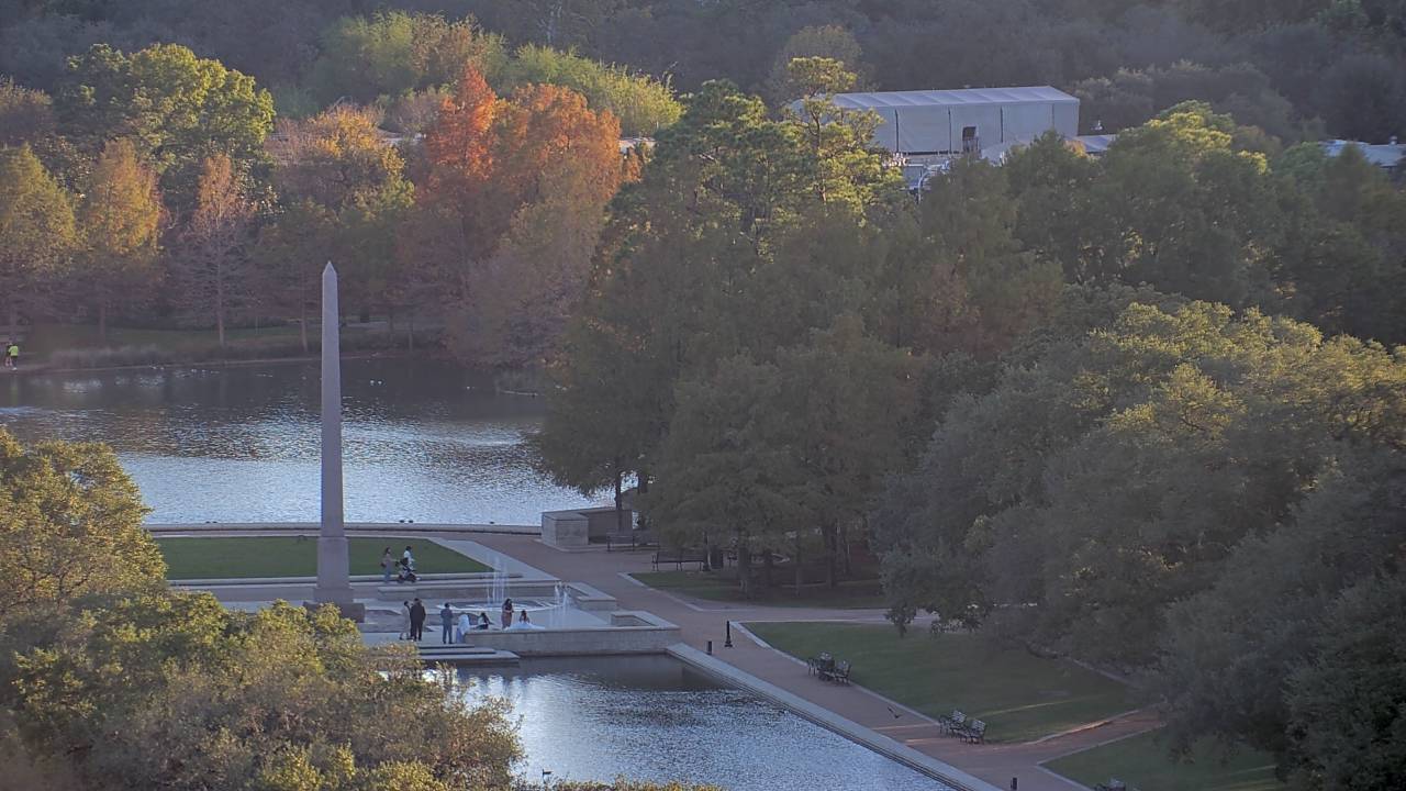 Thumbnail for current weather camera view from Hotel ZaZa in Houston, Texas
