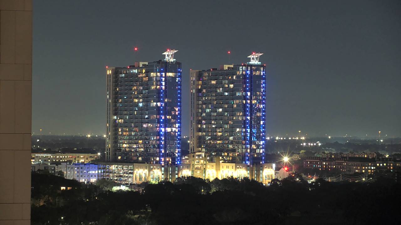 Thumbnail for current weather camera view from Hotel ZaZa in Houston, Texas